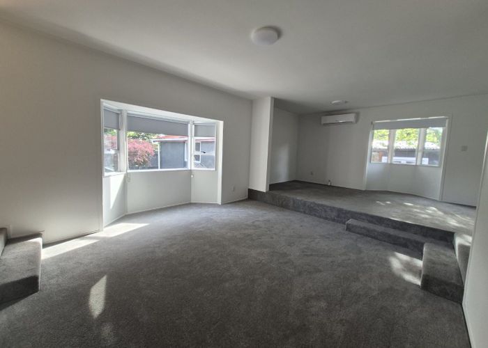  at 364 Great South Road, Opaheke, Papakura