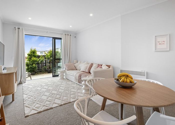  at 6/1 Genevieve Lane, Hobsonville, Waitakere City, Auckland
