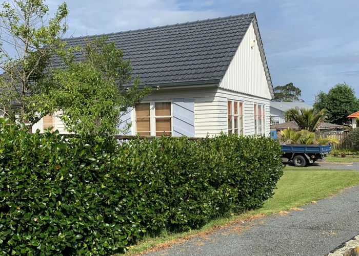  at 2075 Great North Road, Avondale, Auckland