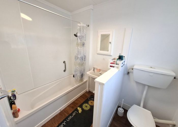  at 2/184A Brooklands Road, Vogeltown, New Plymouth, Taranaki