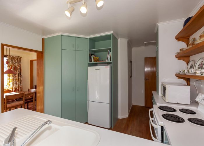  at 21 Alexander Road, Raumati Beach, Kapiti Coast, Wellington