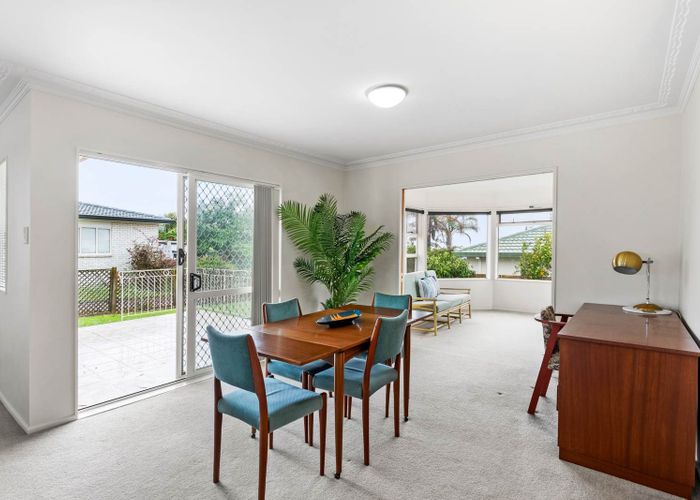  at 16 Sunhill Road, Sunnyvale, Waitakere City, Auckland