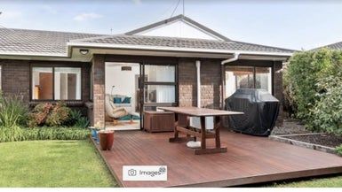  at 2/79 Mirrabooka Avenue, Botany Downs, Auckland