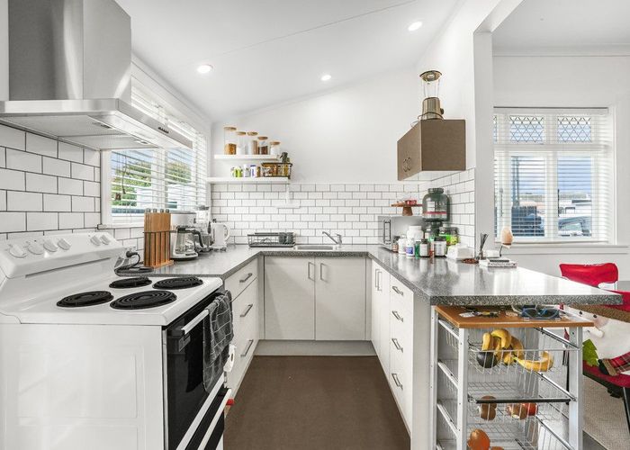  at 5 Udy Street, Petone, Lower Hutt