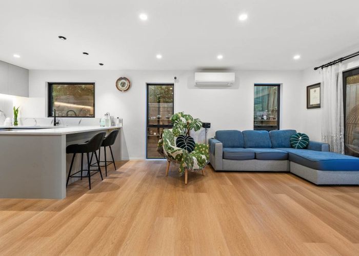  at 152B Luckens Road, West Harbour, Waitakere City, Auckland
