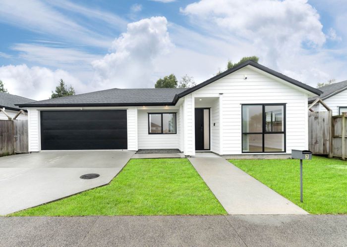  at 7 Hard Beech Street, Takanini, Papakura, Auckland