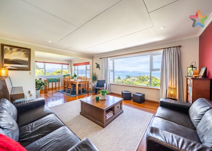  at 46 Maungaraki Road, Korokoro, Lower Hutt