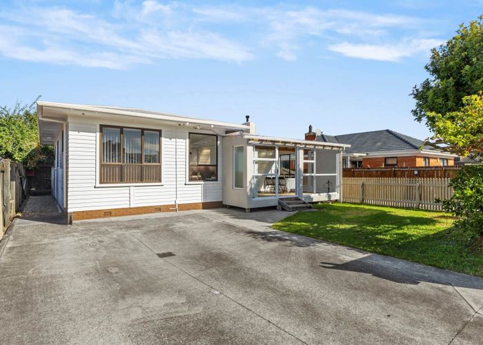  at 15 Motatau Road, Papatoetoe, Manukau City, Auckland