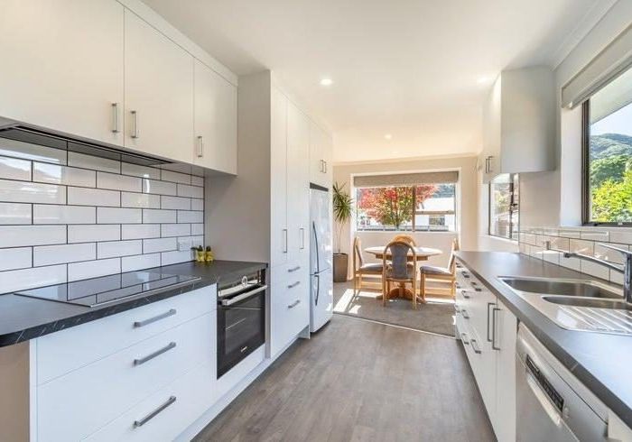  at 83 Pasadena Crescent, Totara Park, Upper Hutt