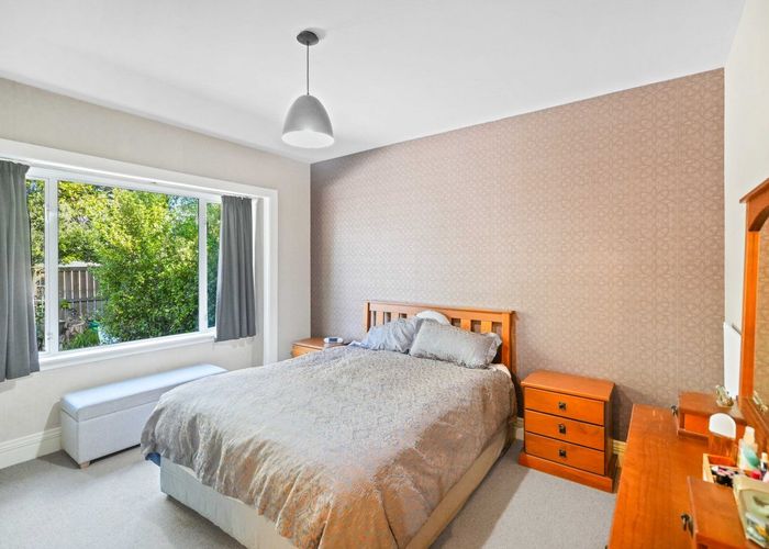  at 25 Frankleigh Street, Somerfield, Christchurch