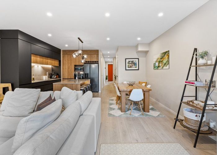  at 48 Glidepath Road, Hobsonville, Waitakere City, Auckland