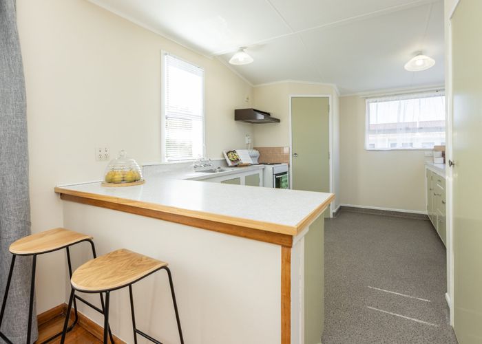  at 705 Avenue Road West, Saint Leonards, Hastings, Hawke's Bay