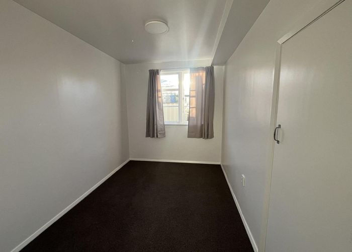  at 6/45 Pine Avenue, Ebdentown, Upper Hutt, Wellington