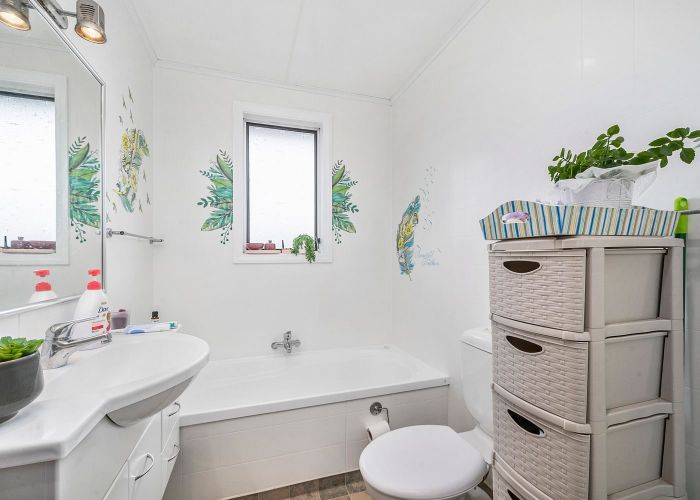  at 2/964 High Street, Avalon, Lower Hutt, Wellington