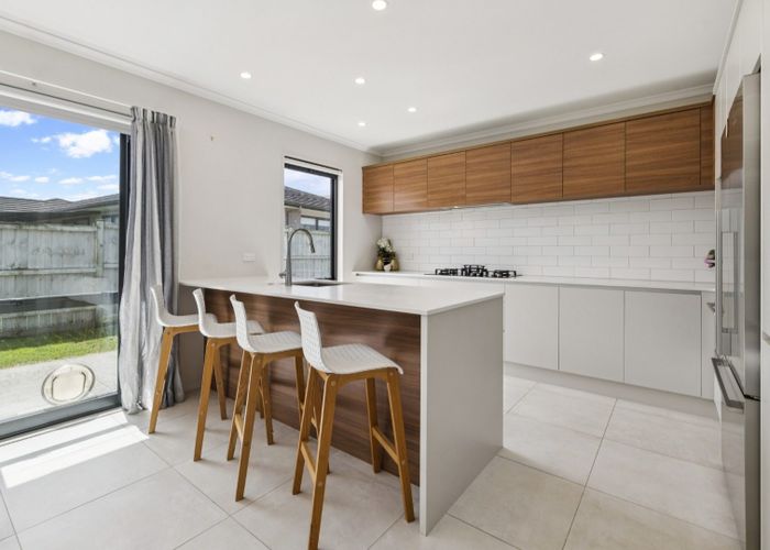  at 32 Te Napi Drive, Takanini, Papakura, Auckland