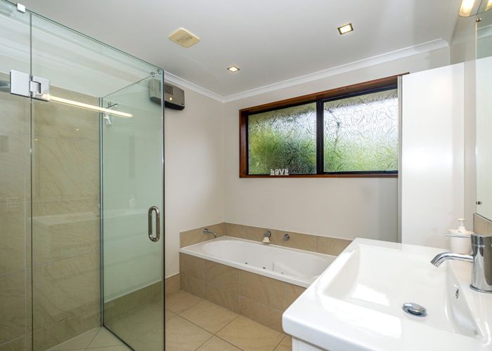  at 3 Lachlan Place, Marchwiel, Timaru