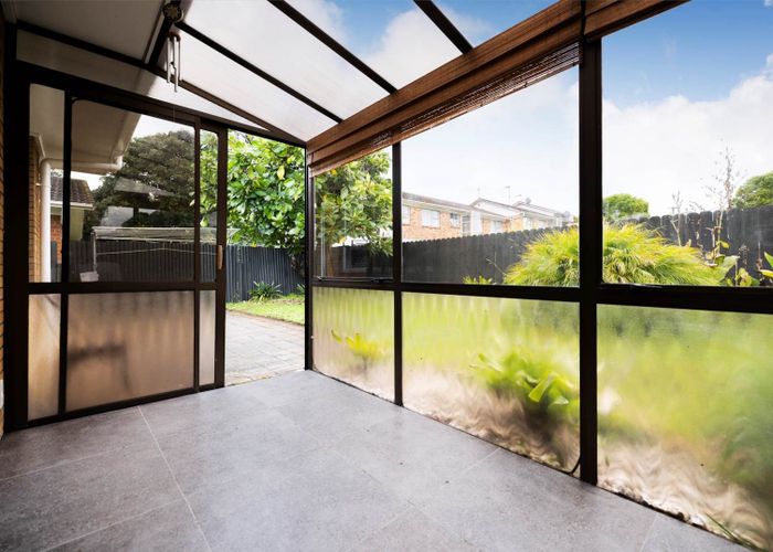  at 4/16 Campbell Road, Royal Oak, Auckland City, Auckland
