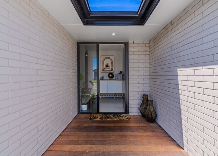  at 6 Arrowsmith Drive, Halswell, Christchurch City, Canterbury