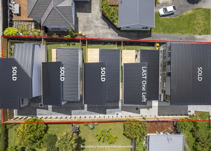  at 4 Bruce Road, Glenfield, North Shore City, Auckland