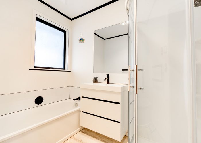  at 37 Yvonne Street, Melville, Hamilton