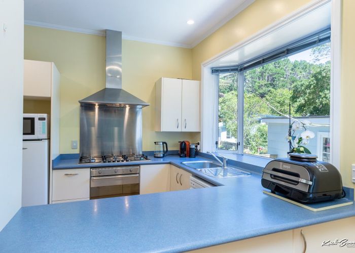  at 33 Elmslie Road, Pinehaven, Upper Hutt