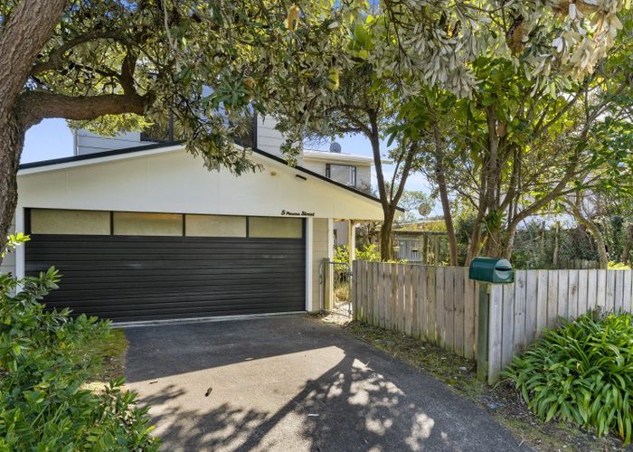  at 5 Moana Street, Otaki Beach, Otaki