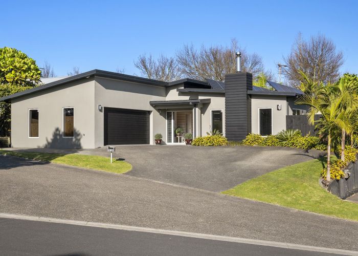  at 8 Caldera Close, Pyes Pa, Tauranga, Bay Of Plenty