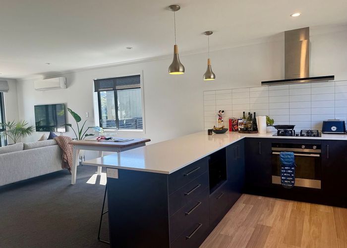  at 8 Holystone Road, Whitby, Porirua, Wellington