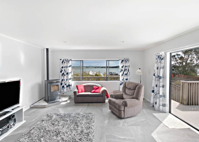  at 5 Ronald Avenue, Waiuku