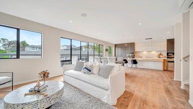  at 2 Haipara Close, Greenhithe, Auckland