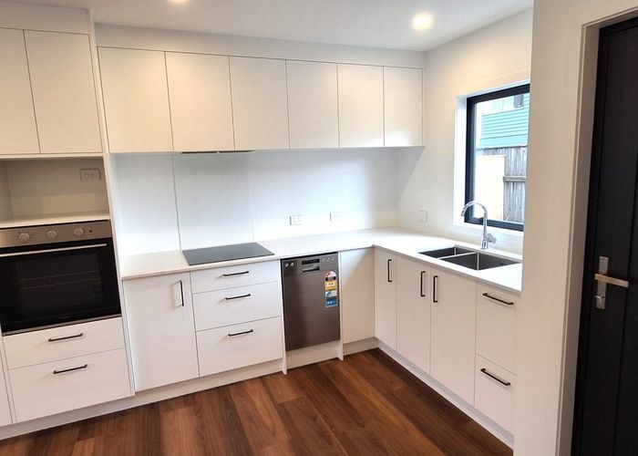  at 6/104 Martin Street, Wallaceville, Upper Hutt