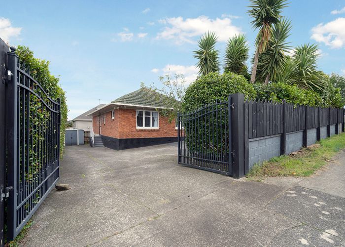  at 29 Claude Road, Hill Park, Manukau City, Auckland