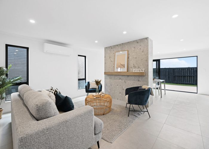  at 10 Gaylard Avenue, Chartwell, Hamilton