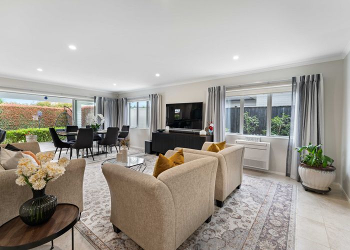  at 33 Hinau Road, Karaka, Franklin, Auckland