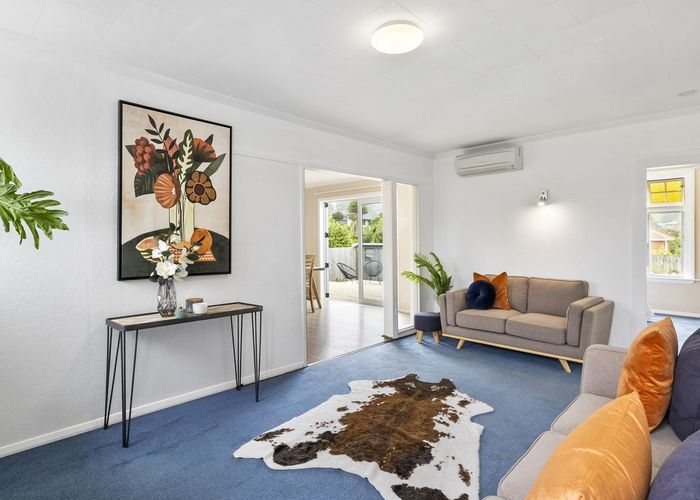  at 35 Hugh Street, Sawyers Bay, Port Chalmers