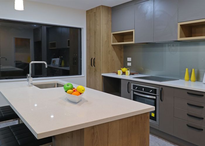  at 85D Lake Panorama Drive, Henderson Valley, Auckland