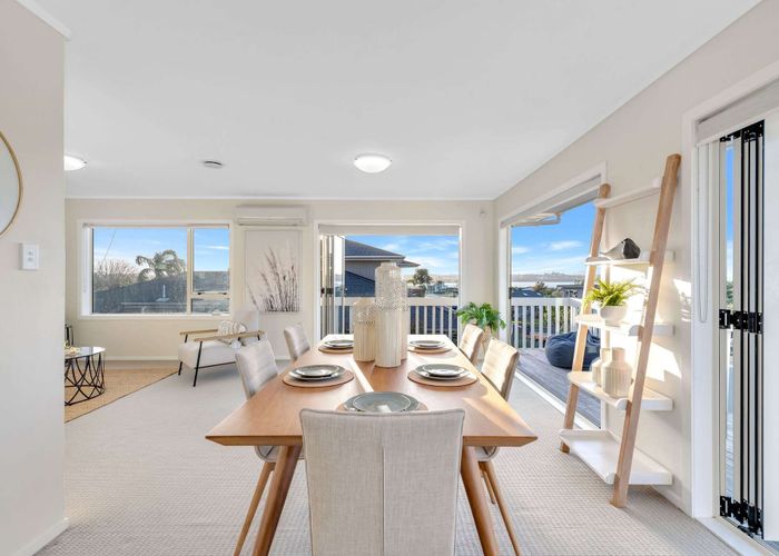  at 9 Melissa Place, Farm Cove, Manukau City, Auckland
