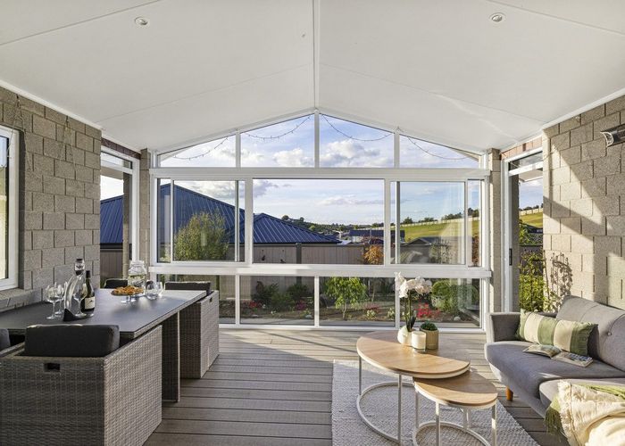  at 3 Kissling Terrace, Pyes Pa, Tauranga, Bay Of Plenty