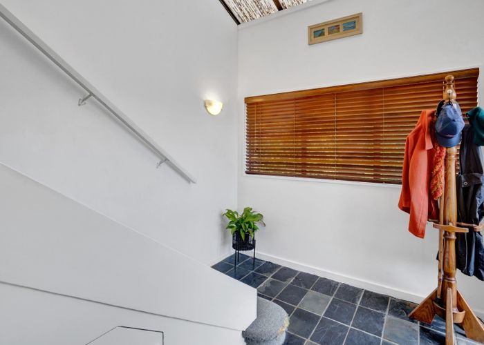  at 8b Squire Place, Blagdon, New Plymouth, Taranaki