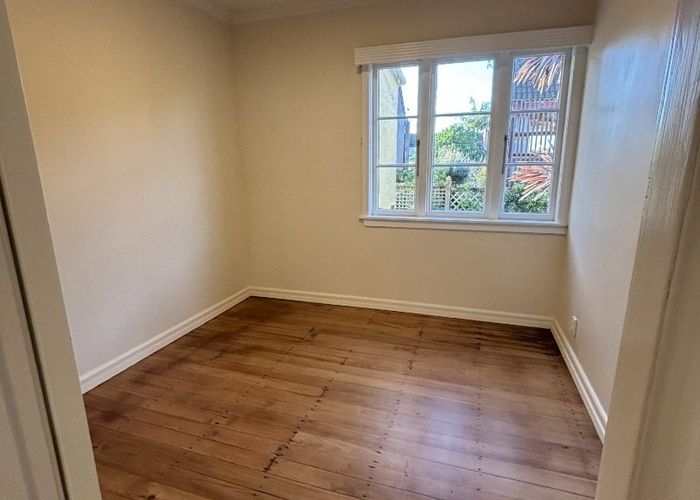  at 2/57 Patteson Avenue, Mission Bay, Auckland City, Auckland