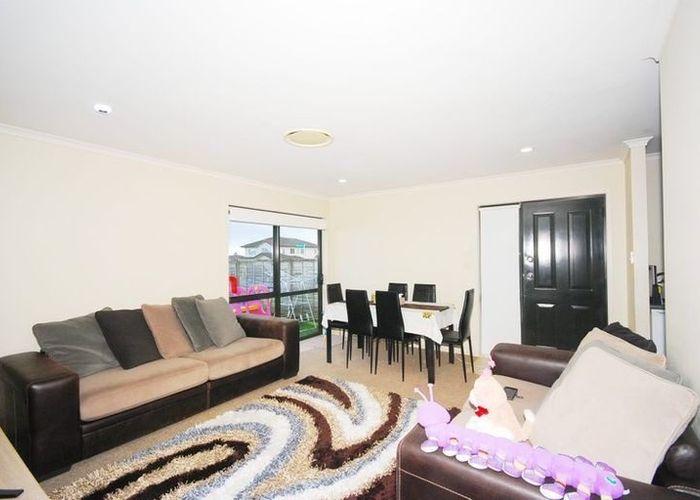  at 11 Carrick Glen Ave, Flat Bush, Manukau City, Auckland