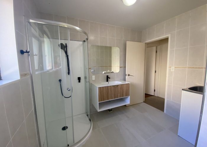  at 62A Medallion Drive, Oteha, North Shore City, Auckland