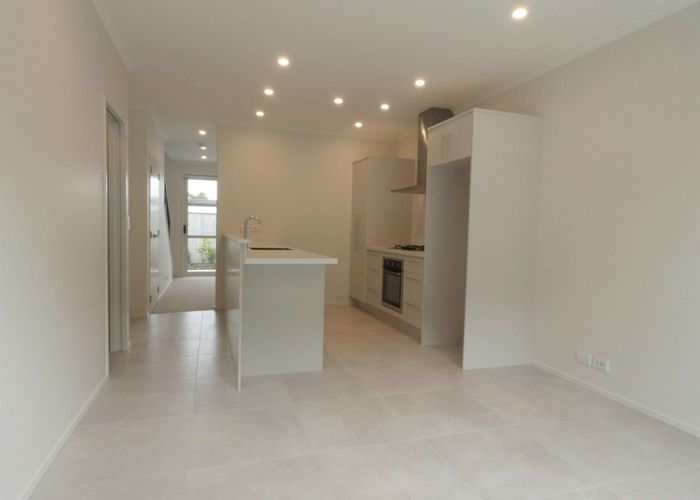  at 19 Matairangi Avenue, Totara Heights, Manukau City, Auckland
