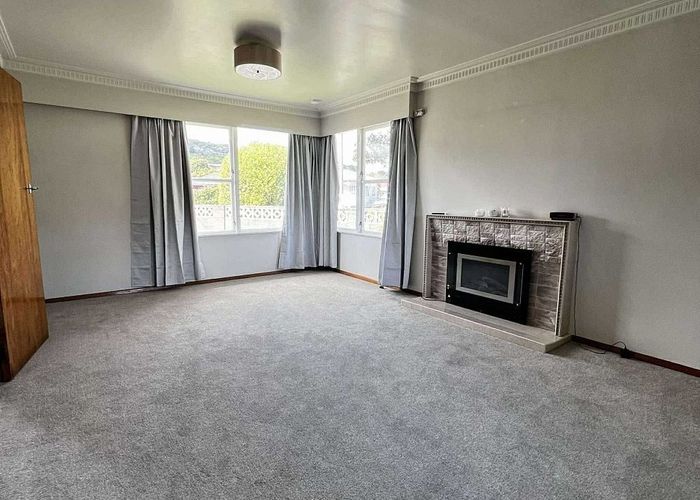  at 13 Mclellan Street, Tawa, Wellington