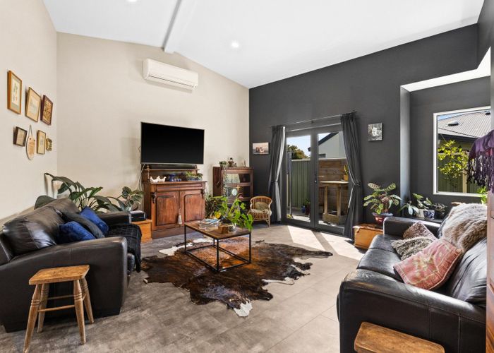  at 9 Chelsea Drive, Taradale, Napier