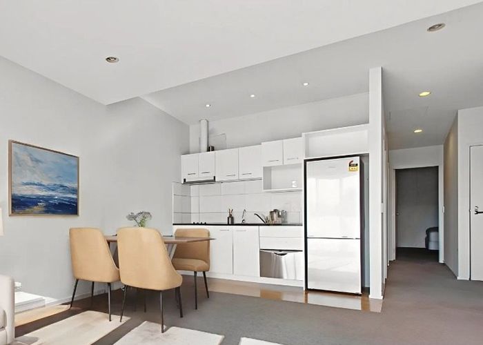  at 8 Aranui Road, Mount Wellington, Auckland City, Auckland