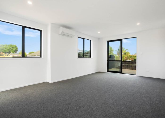  at 1/10 Shamrock Lane, Te Atatu Peninsula, Waitakere City, Auckland