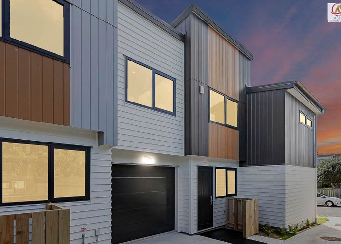  at Mangere, Manukau City, Auckland