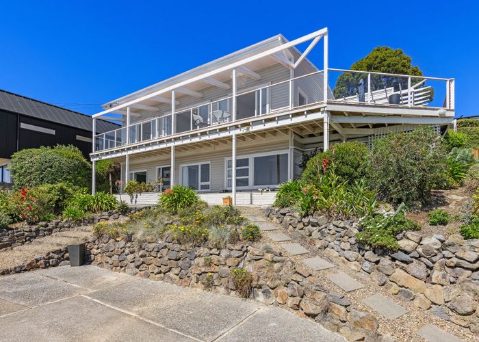  at 24 Maffeys Road, Mount Pleasant, Christchurch City, Canterbury