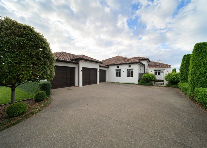  at 39 Milano Boulevard, Karaka, Papakura